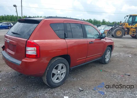 2008 Jeep Compass Sport z USA, uszkodzony, nr VIN 1J8FF47W18D795051